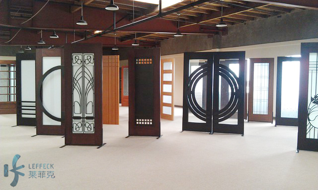 solid wooden door1.jpg solid wooden door1.jpg